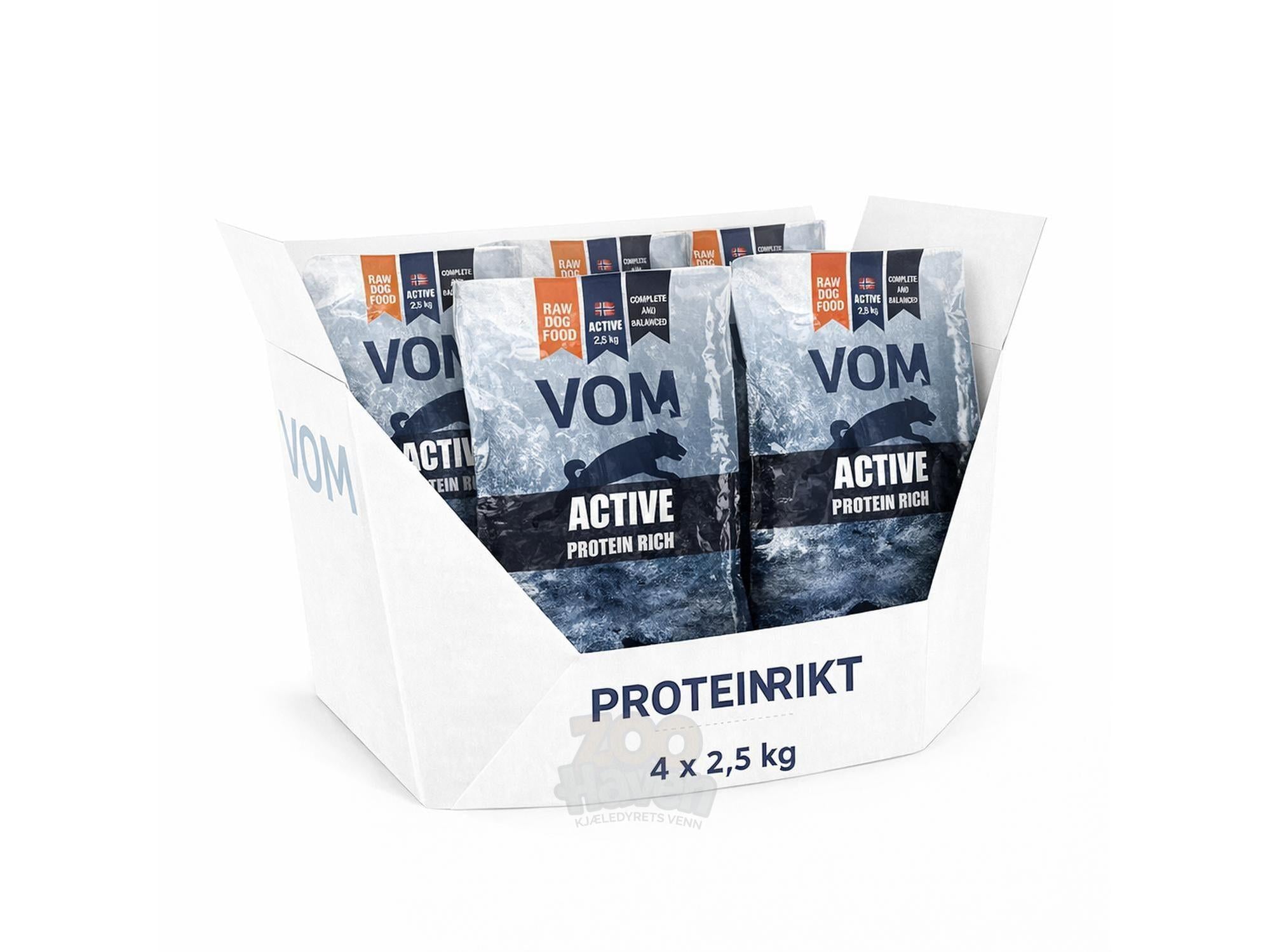 VOM ACTIVE Proteinrikt hundefôr i en hvit 4 x 2,5 kg pakke med blå poser og en løpende hund.