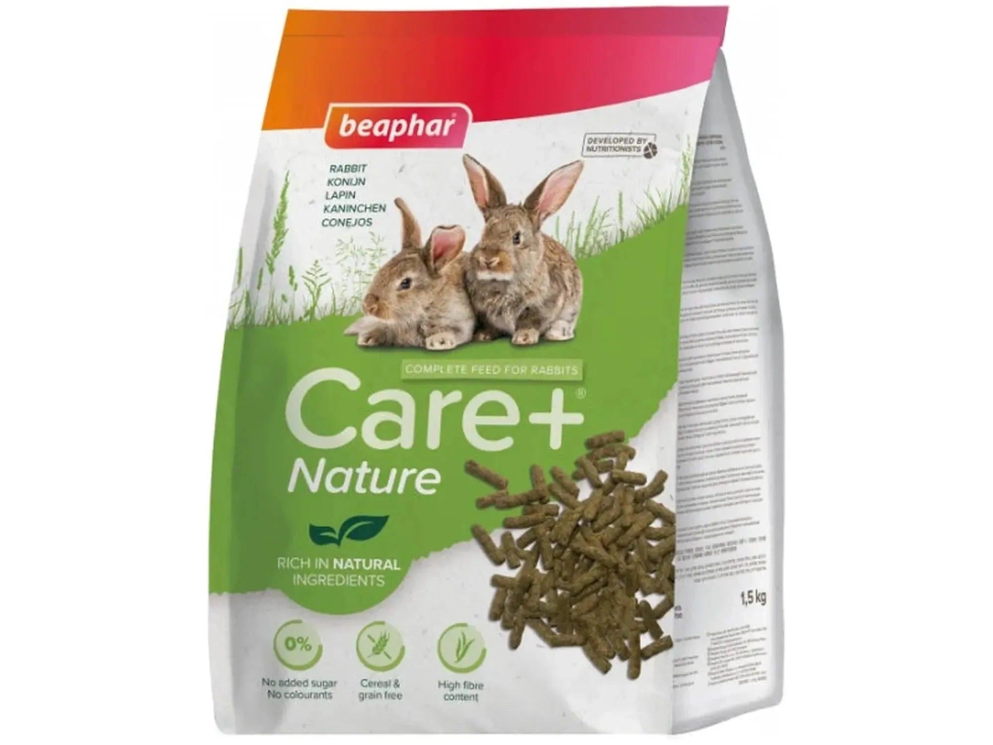 Beaphar Care+ Nature Premium Kanin 1,5 kg fôrpose med to kaniner og pellets på grønn og rød bakgrunn.