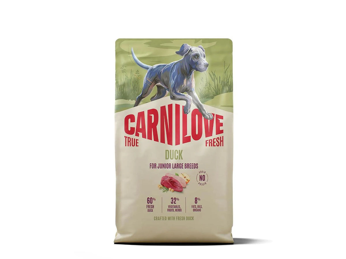 Carnilove True Fresh Duck juniorfôr for store raser, grønn og beige pose med andevalp.