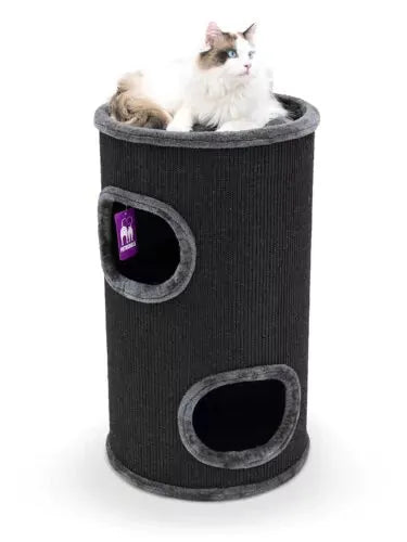 Svart sisal kloretønne med to huler og en katt som ligger på toppen.