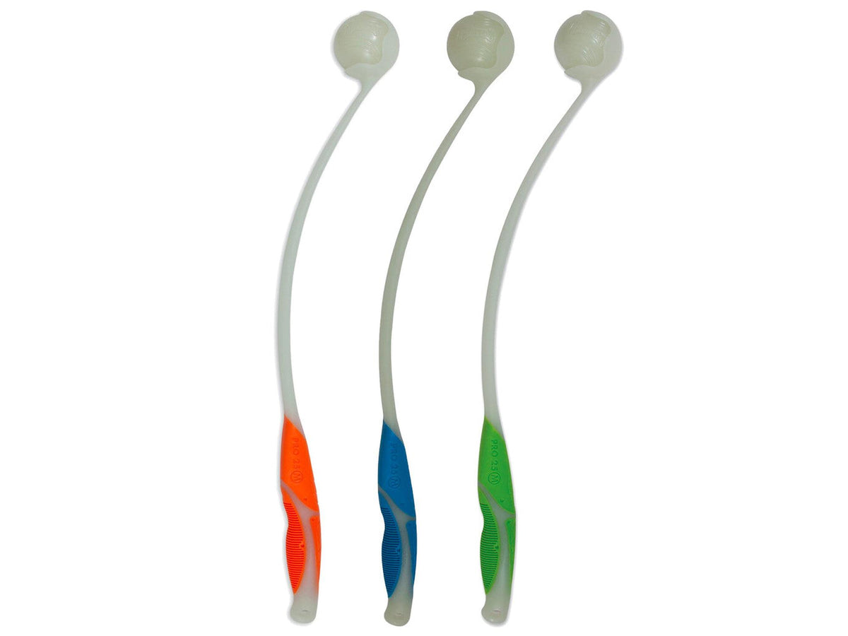 Chuckit! 18M Pro Max Glow Launcher