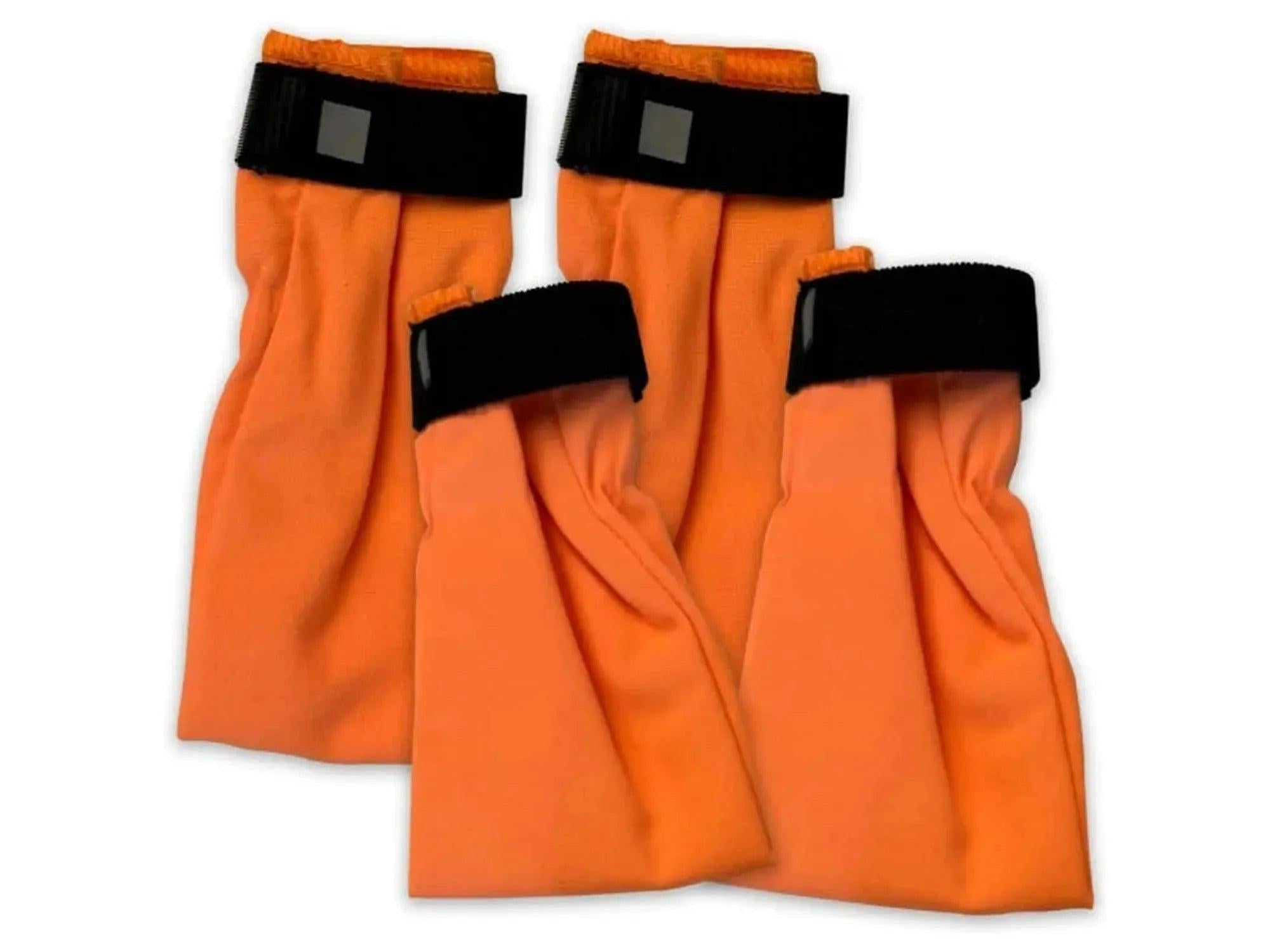 Fire oransje Companion hundesokker i 100% nylon, vannavvisende, med svarte borrelåser, X-Small 3-4cm.