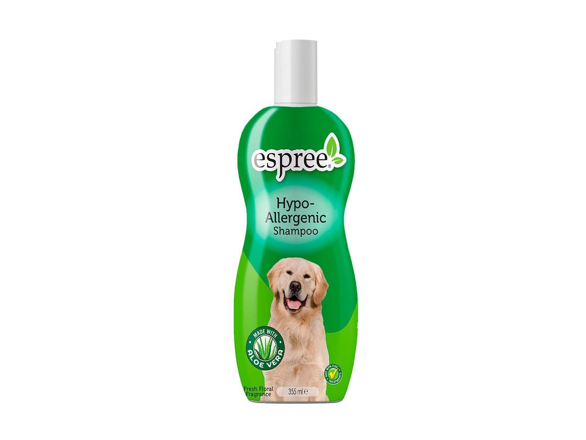 Grønn Espree Hypo-Allergenic hundesjampo 355 ml flaske med bilde av en golden retriever.