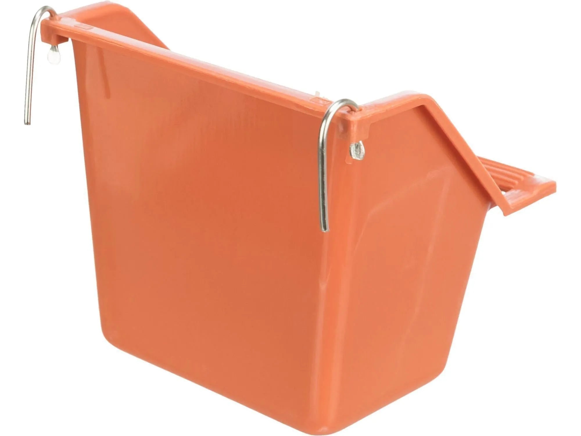 Oransje plast fuglekopp (130 ml) med metallkroker for bur, skrå design.
