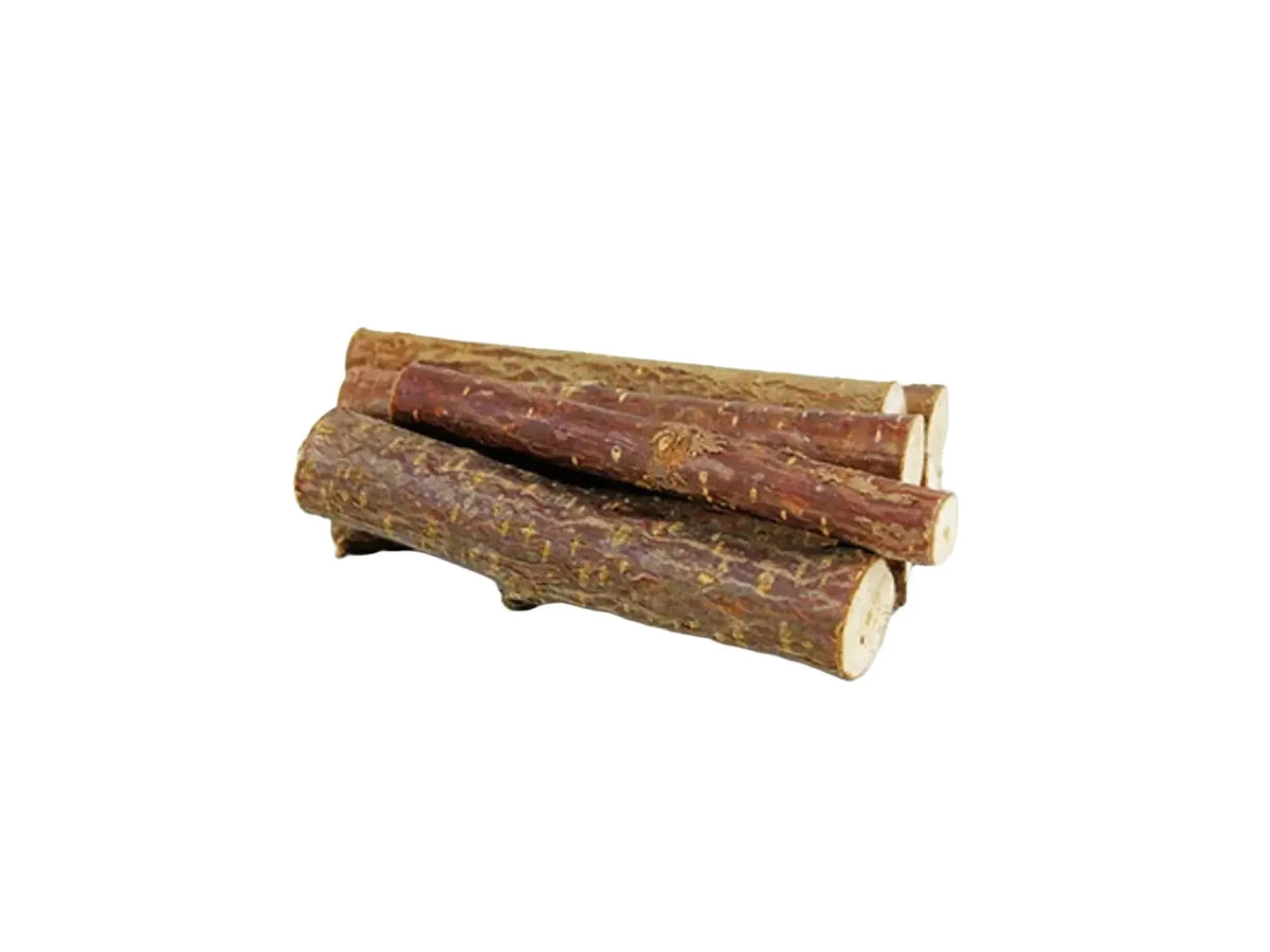 Gnagarpinner JR Farm Hasselnøtt 40g, naturlige trepinner for gnagere.