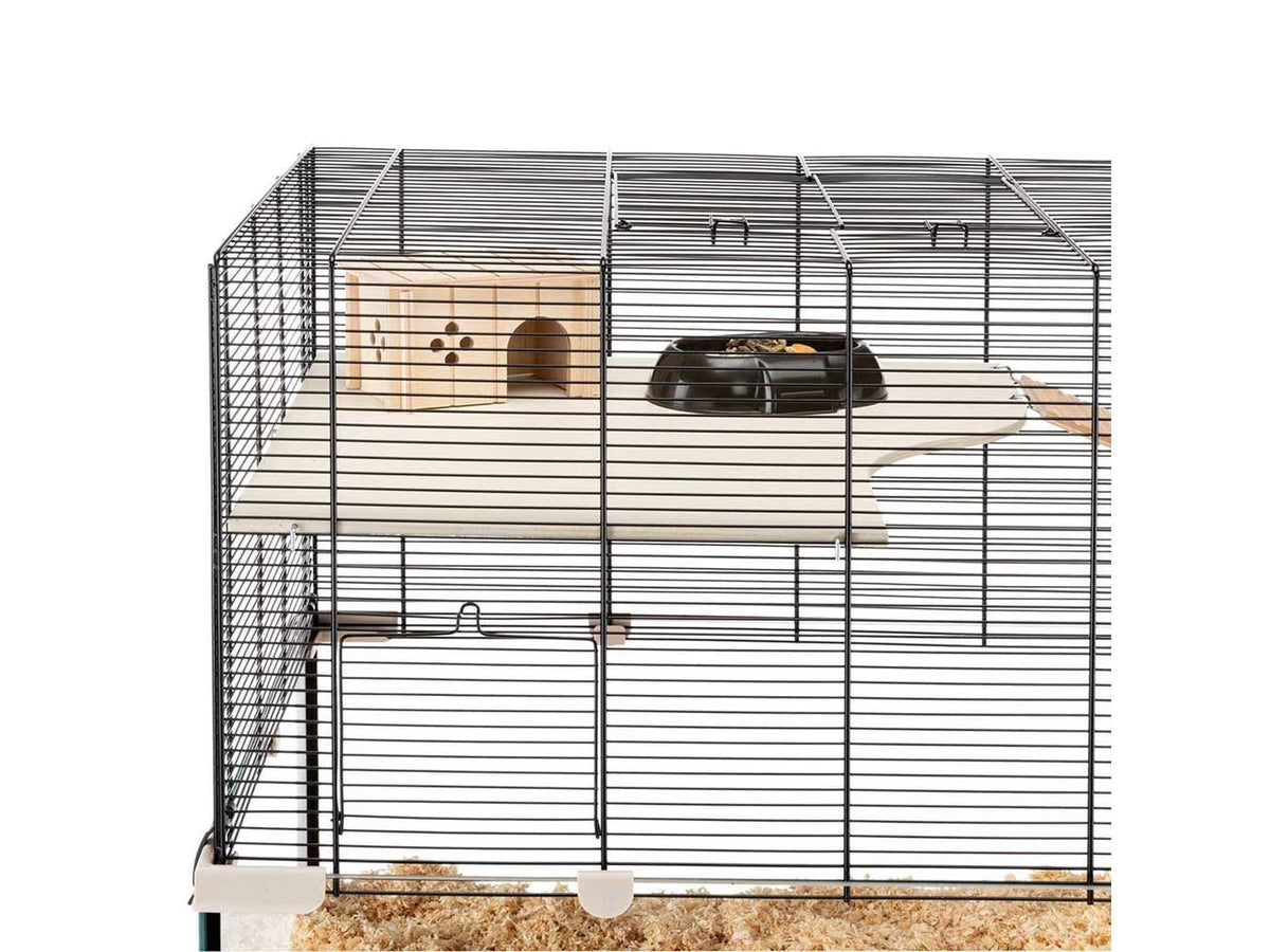 Hamsterbur Karat 120 med svart metallgitter, glassbunn, treplattform, hus og matskål.
