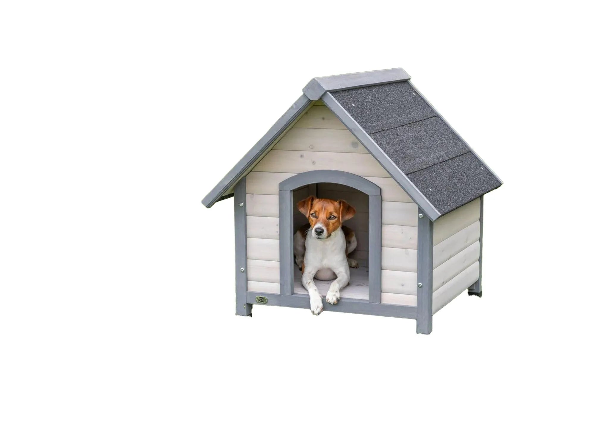 Klassisk Trixie Cottage hundehus i lyst tre med grått tak og en Jack Russell-hund.