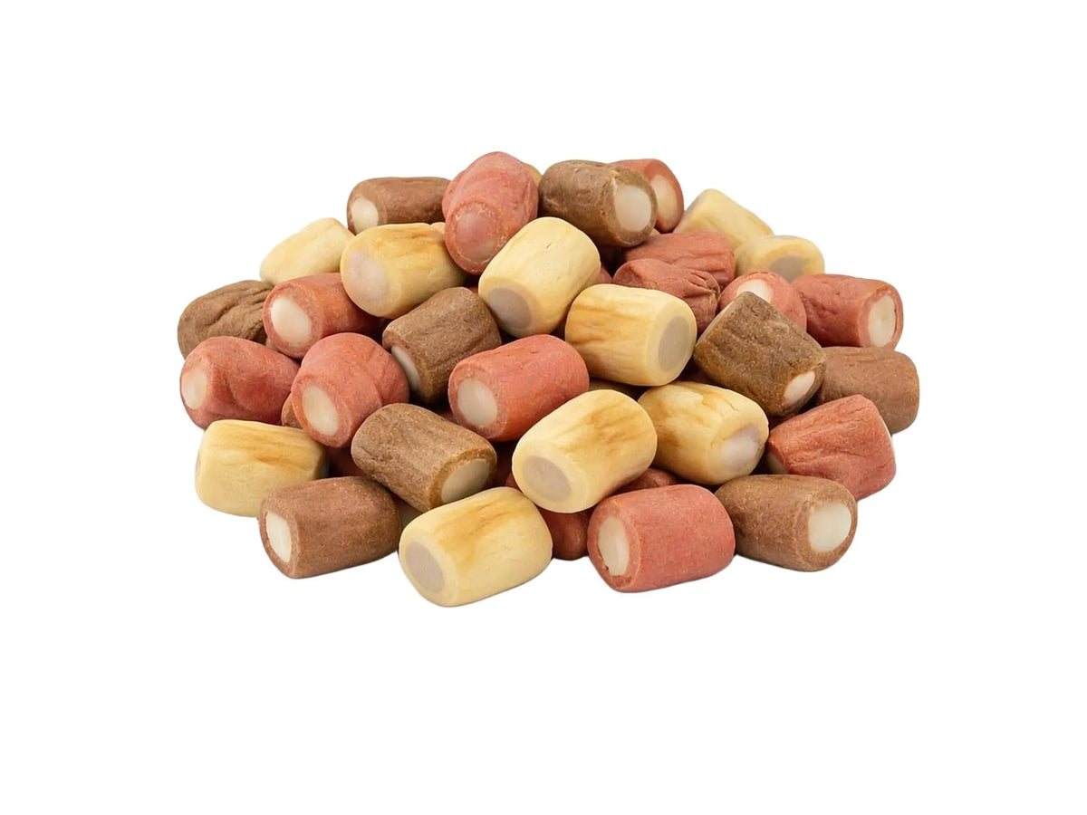 Hundekjeks med farget marv, ca. 2,5 cm, i nyanser av brun, beige og rød.