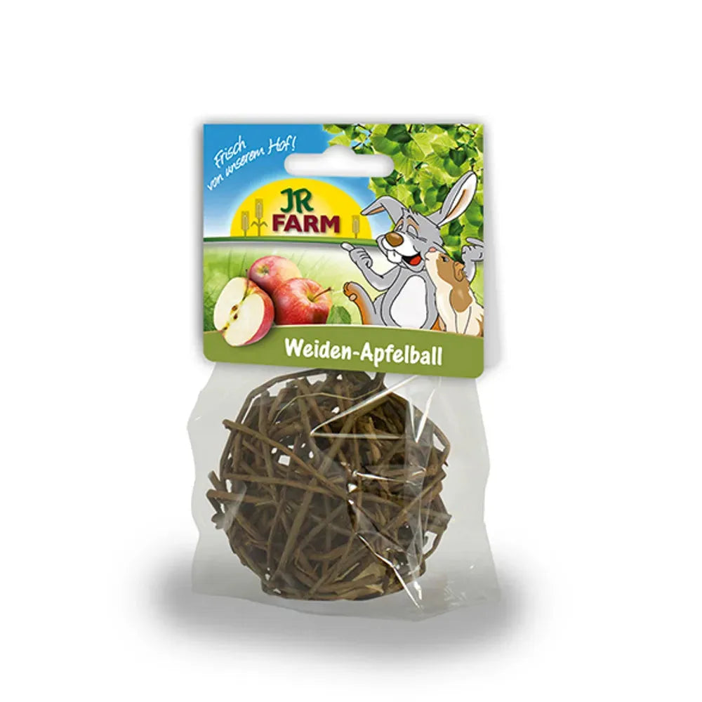 JR Farm Äppleboll i videtre, en naturlig gnagerleke med eplebiter, i klar emballasje.