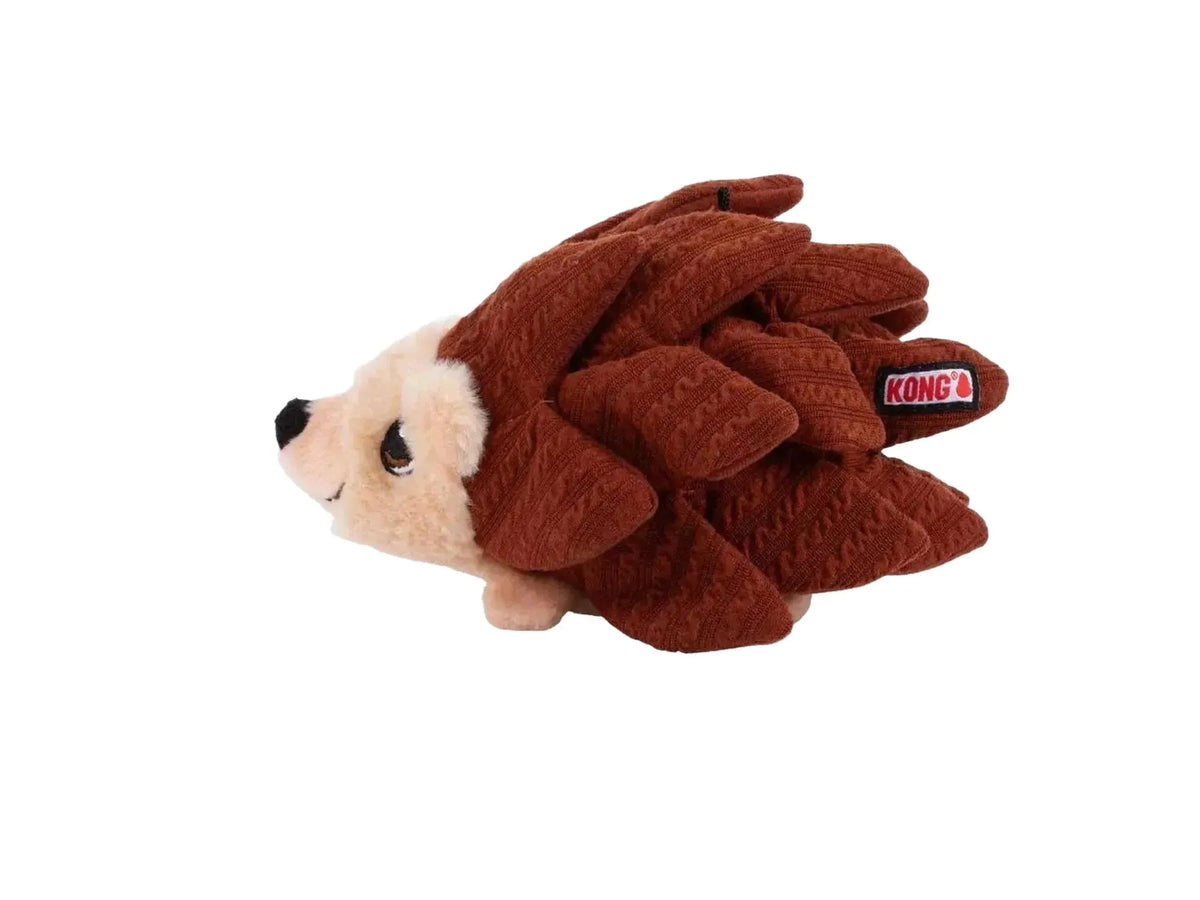 KONG Layerz Forage Hedgehog snuseleke i brun og beige plysj med godbitlommer, 20.3 cm lang.