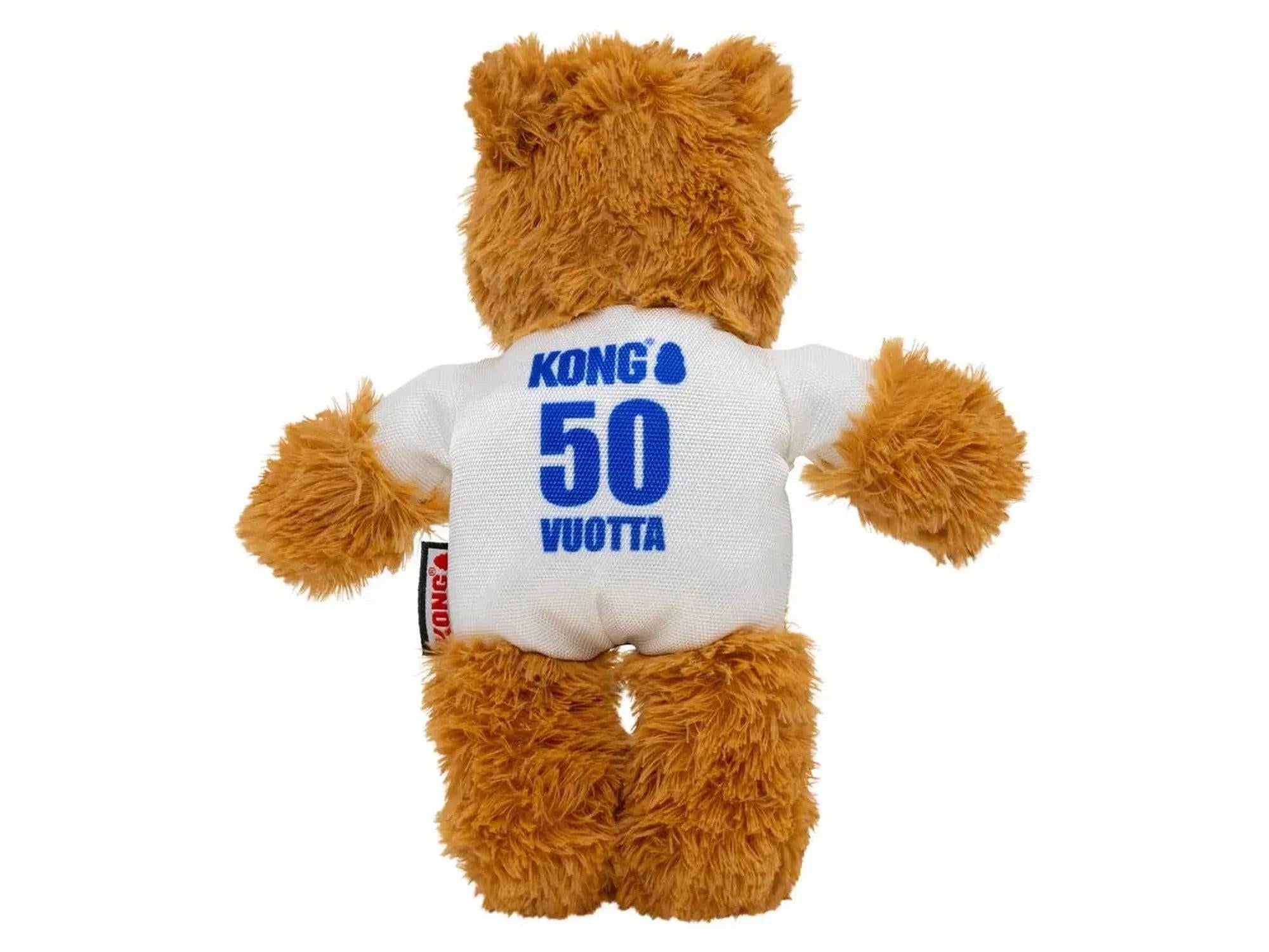 KONG Wild Knots Bear World Cup Finland Limited Edition plysj hundeleke med hvit drakt, "KONG 50 VUOTTA" trykk.