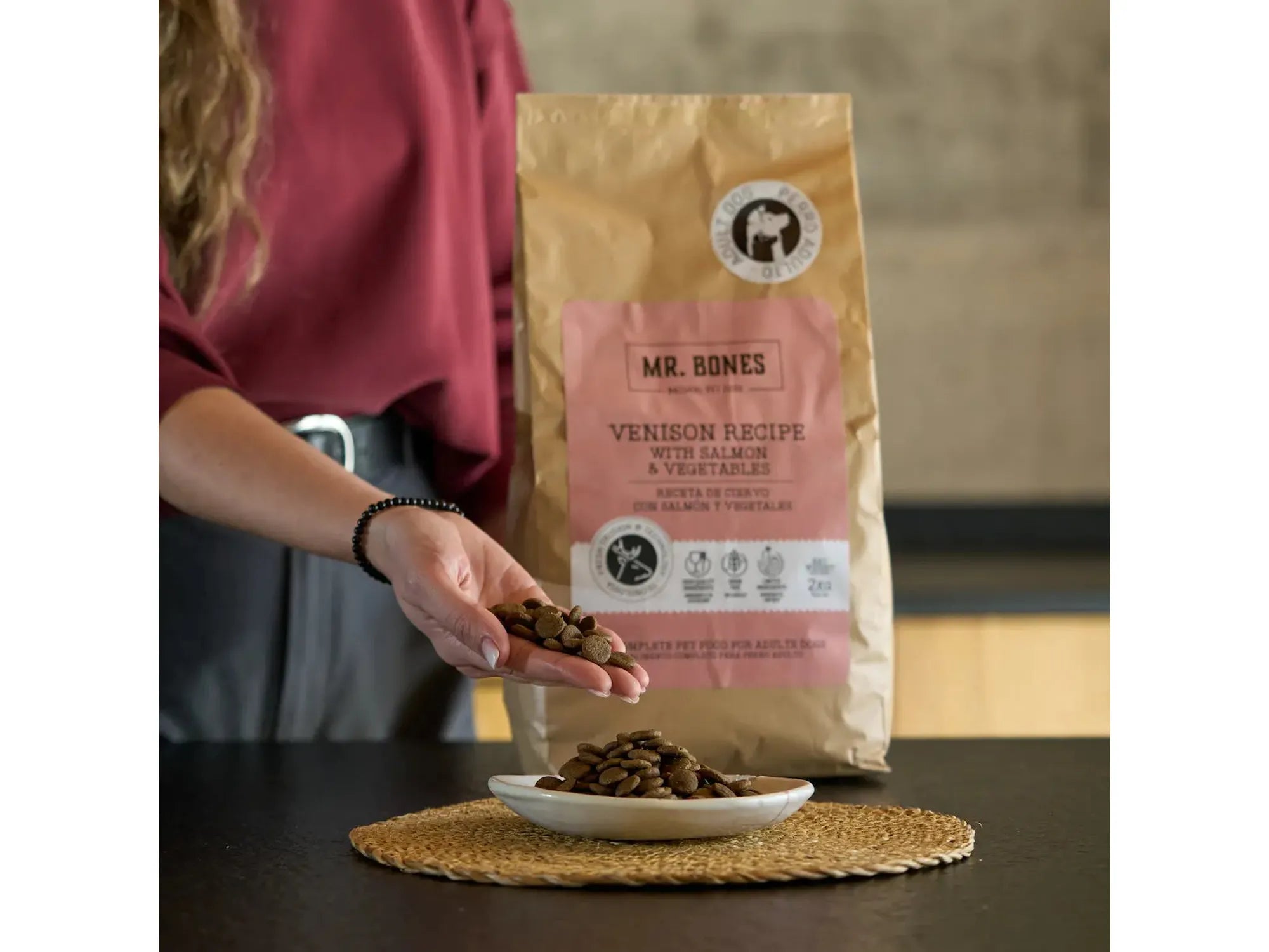 Mr. Bones Freshtrusion Hjort – kornfritt tørrfôr til hund, 2 kg