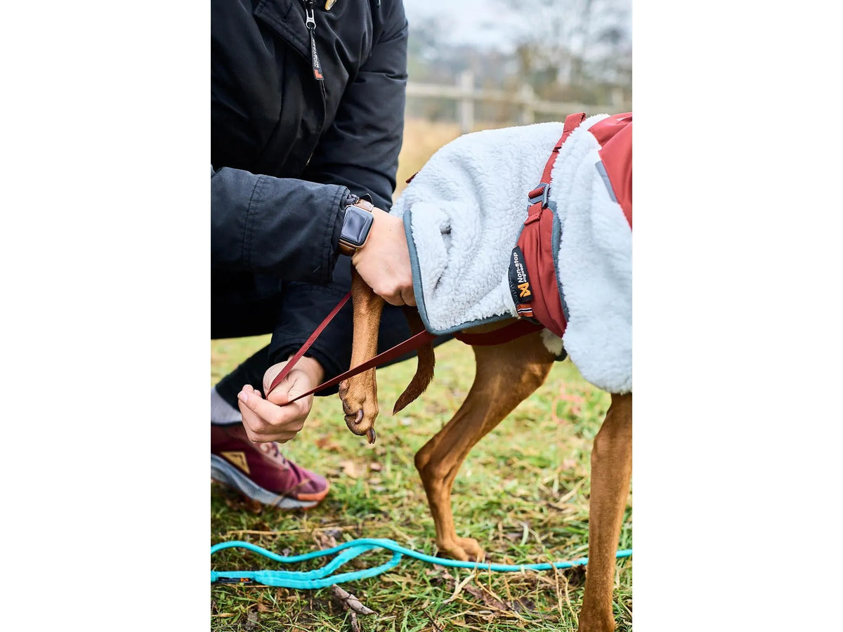 Non-stop dogwear Trekking fleece jacket fleecejakke – Grå/vinrød/teal