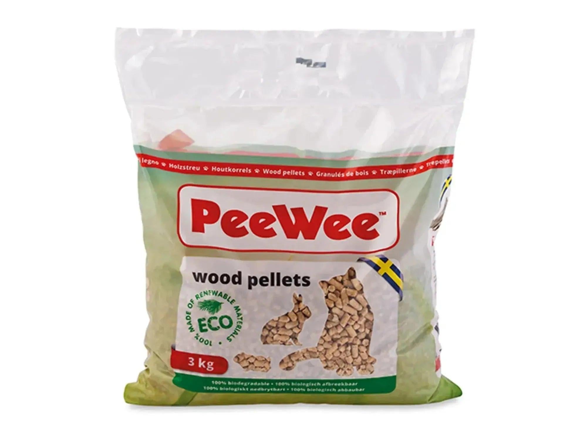 PeeWee Eco wood pellets 3kg bag for cat litter, with green and red branding.