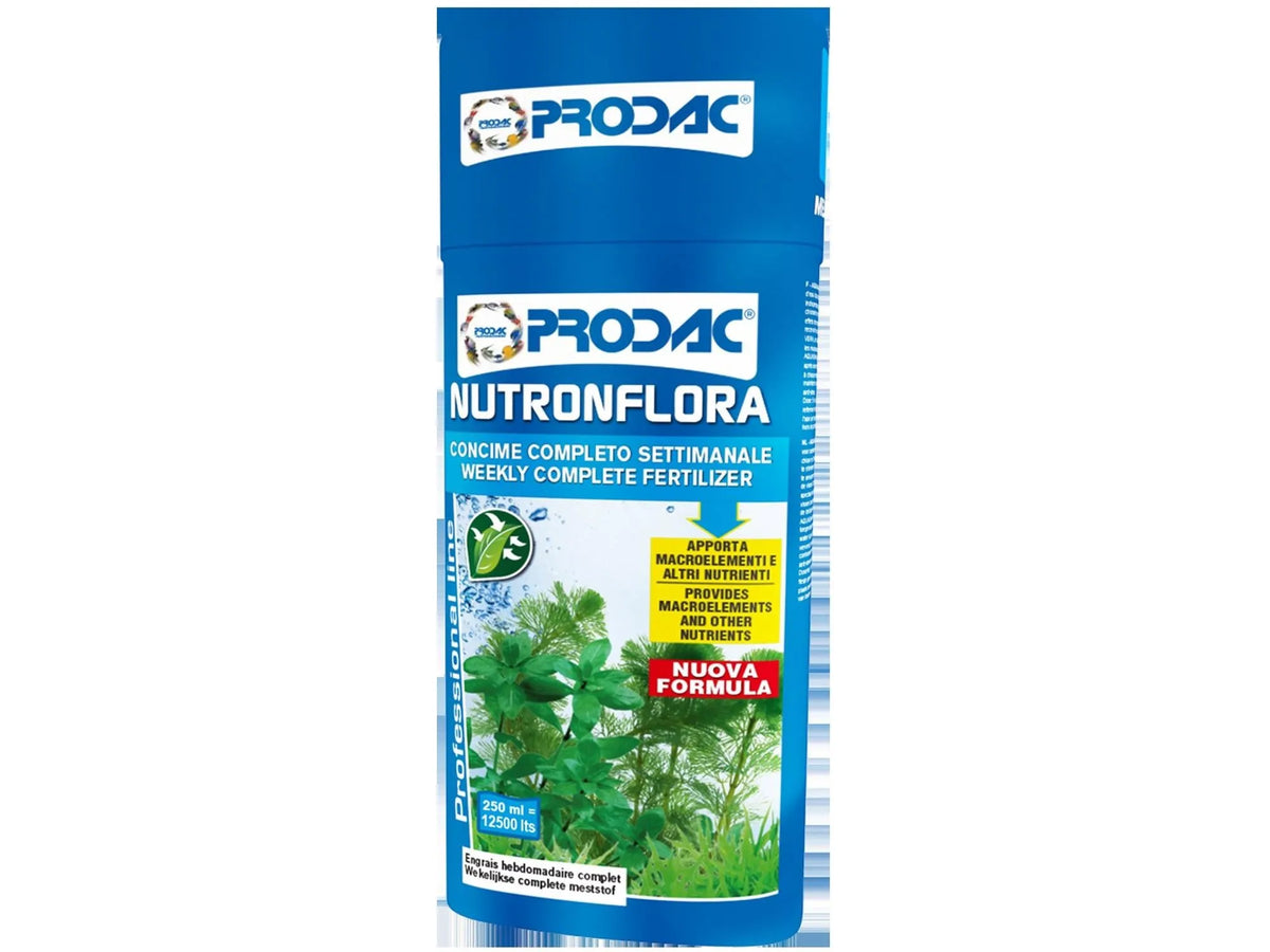 Blå Prodac Nutronflora Professional Komplett Plantegjødsel 250ml flaske med akvarieplanter og "Nuova Formula" etikett.