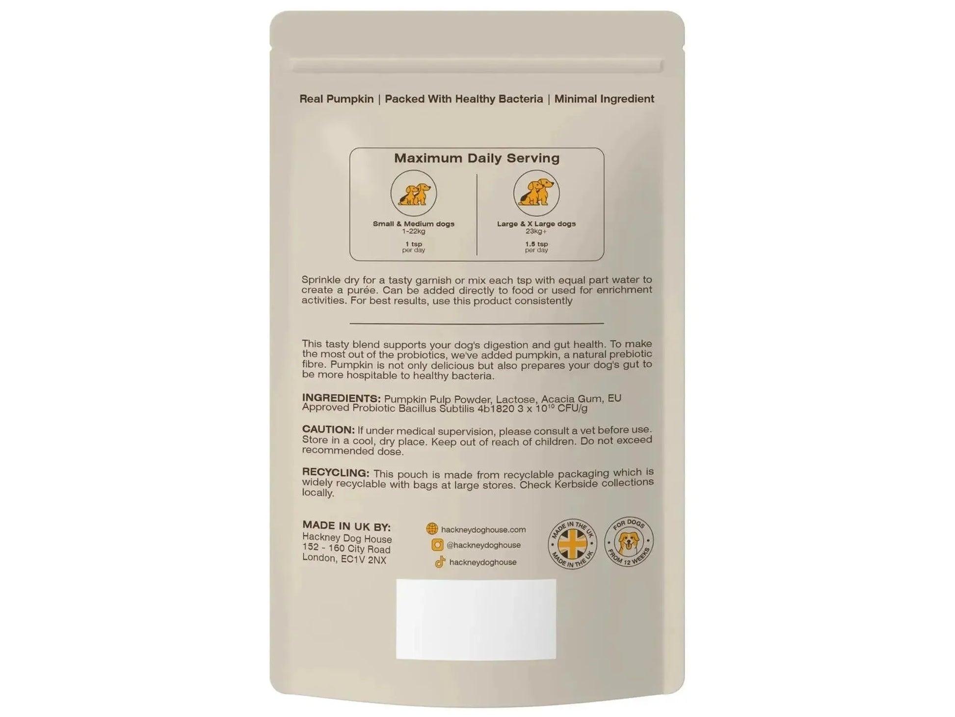 Beige pose med "Pumpkin & Probiotics" for hund, detaljer om servering og ingredienser.