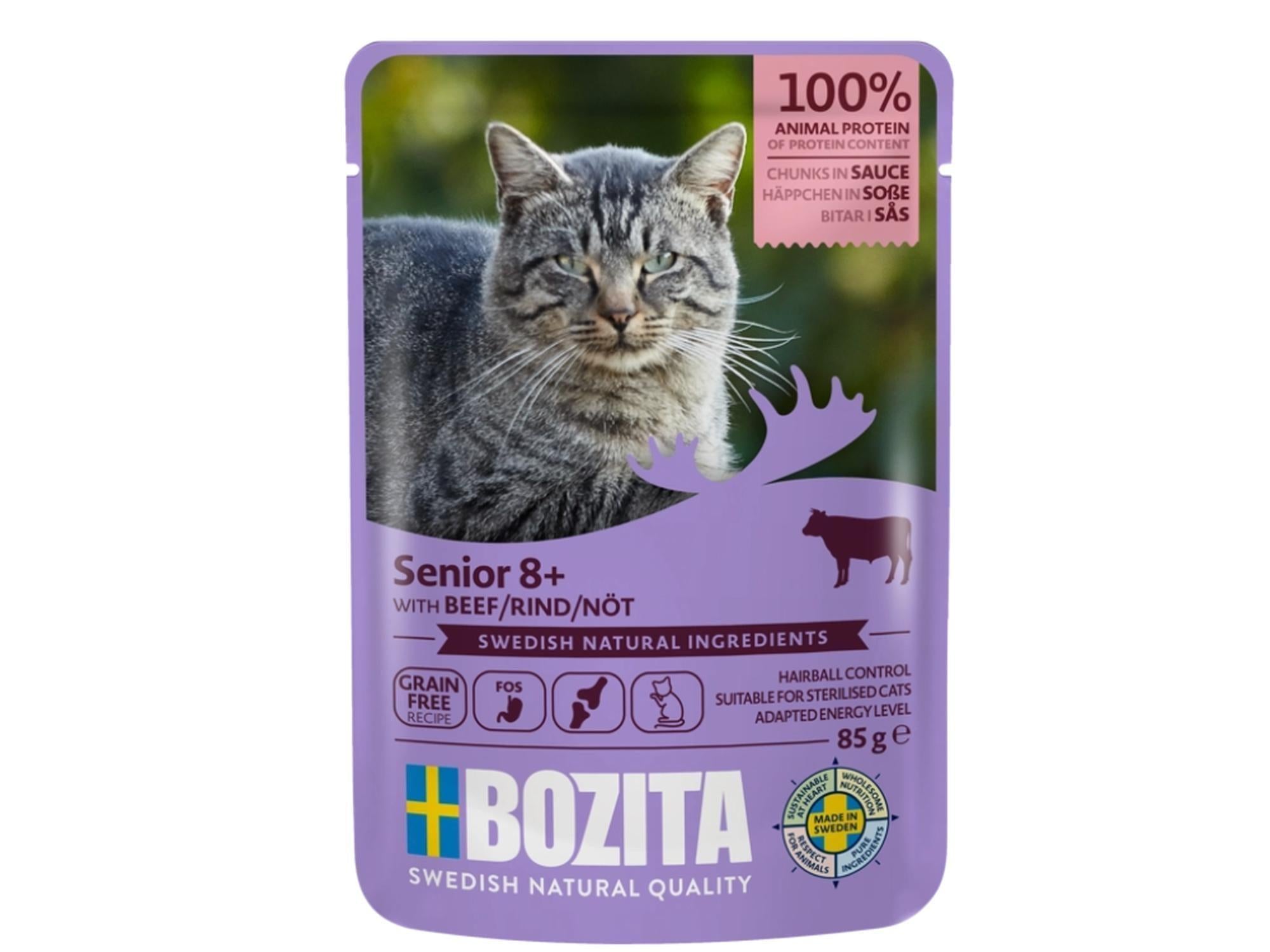 Bozita Senior 8+ våtfôr for katt med storfekjøtt i saus, 85g lilla pose med grå katt.