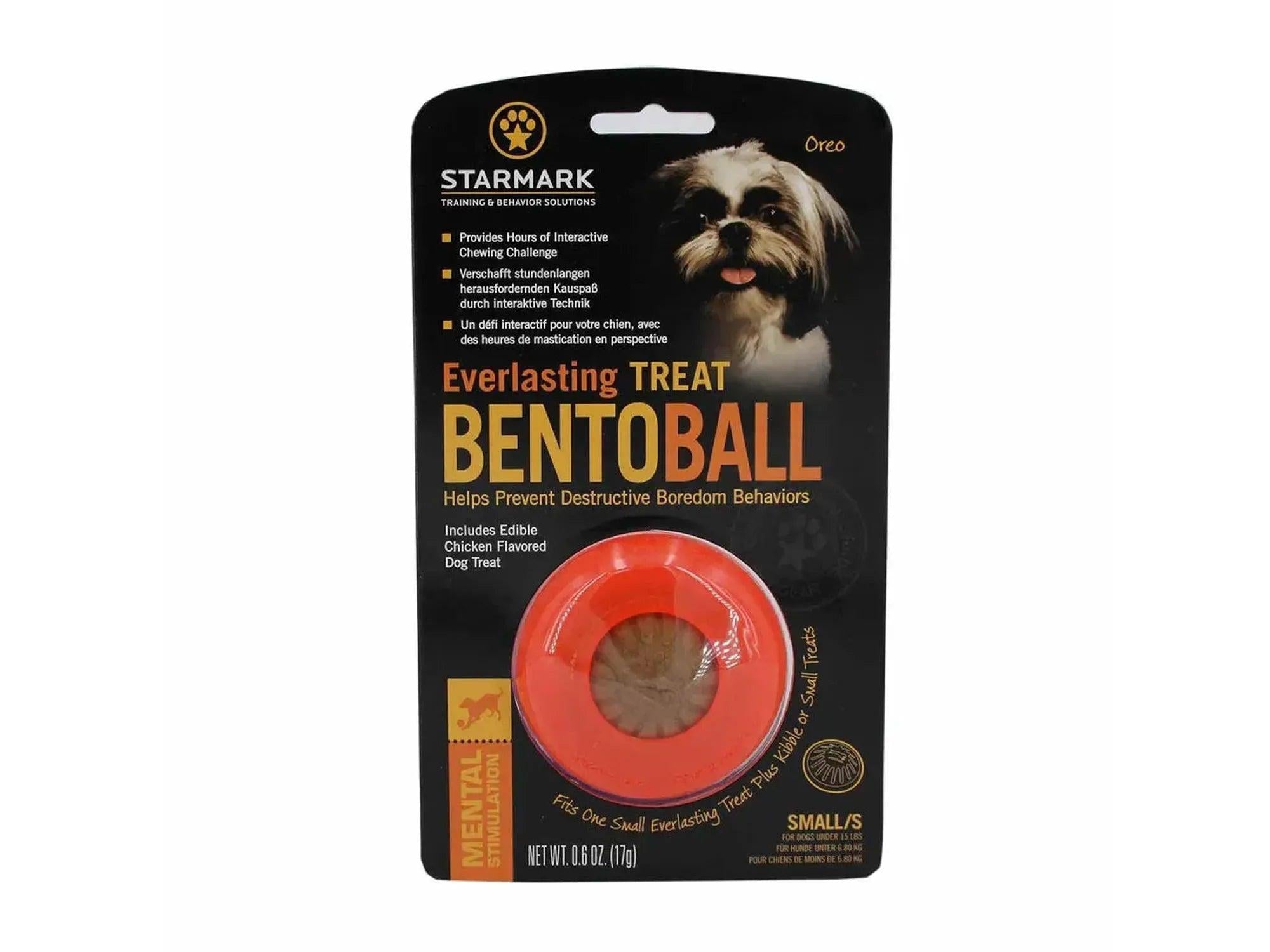 Starmark Everlasting Bento Ball, oransje interaktiv hundeleke med godbit, i emballasje.