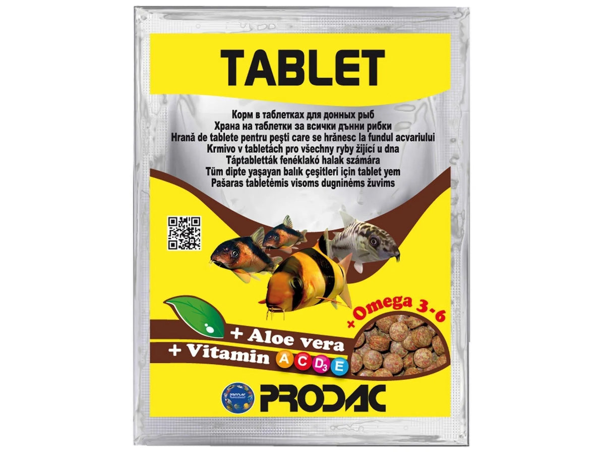 Prodac Tablet fiskefôr i gul og brun pose med fisk, aloe vera, vitaminer, og Omega 3-6.