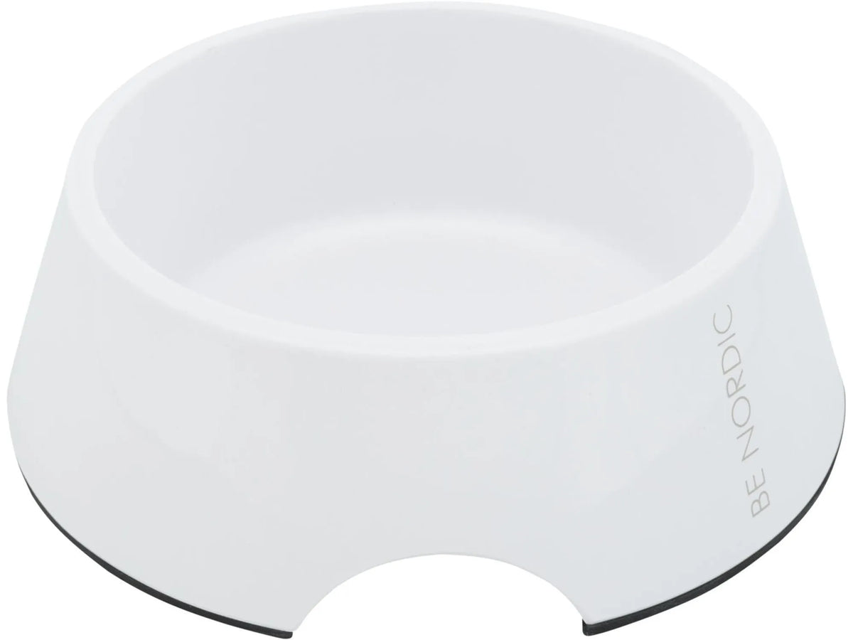 Hvit Trixie BE NORDIC melaminskål, 0,4L Ø17cm, med sklisikker gummikant og stilrent design.