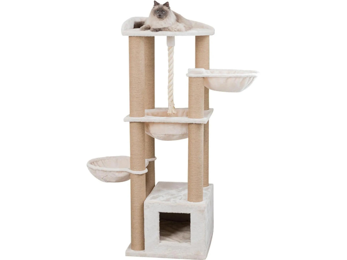 Trixie Elia XXL beige klorestativ med sisalstolper, huler, hengekøyer og en katt på toppen.