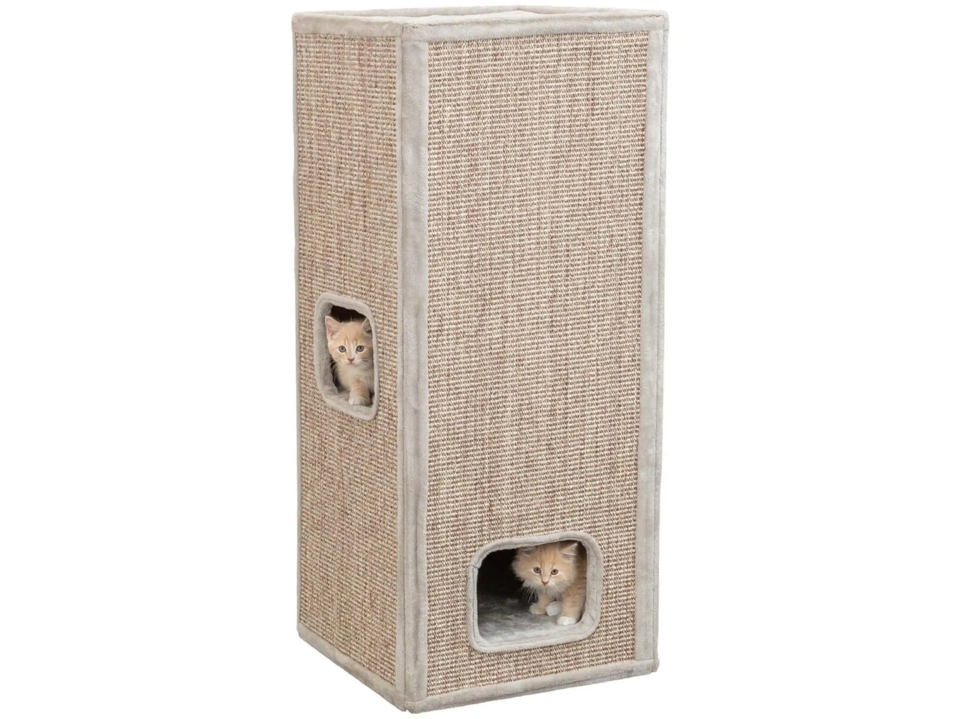 Trixie Juno kattetårn i beige sisal og plysj med to kattunger som titter ut av huler.