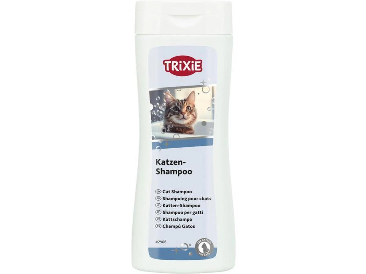 Hvit Trixie katteshampoo 250 ml flaske med bilde av en brunstripet katt og kamilleekstrakt.