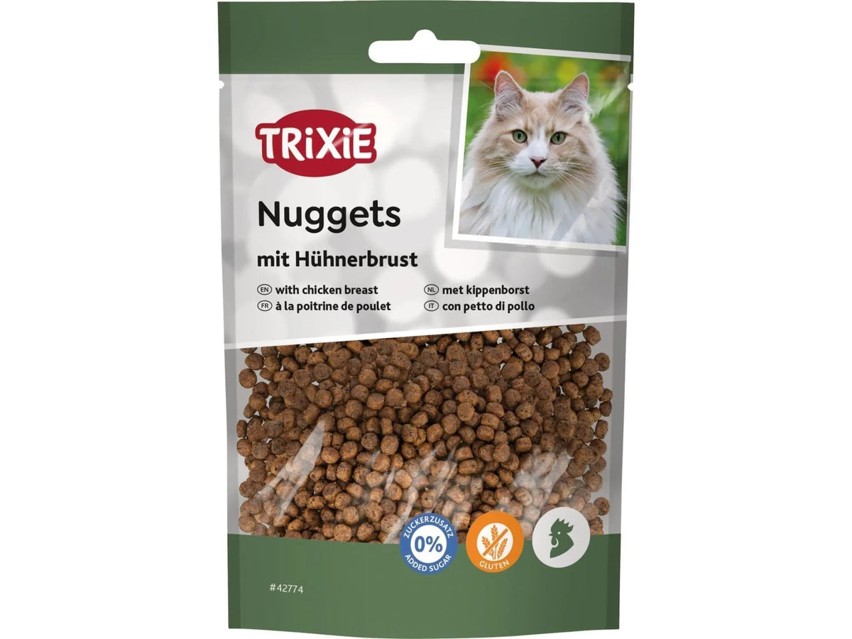 Trixie Nuggets med kyllingbryst kattegodbiter i en 50g pose med bilde av en katt.