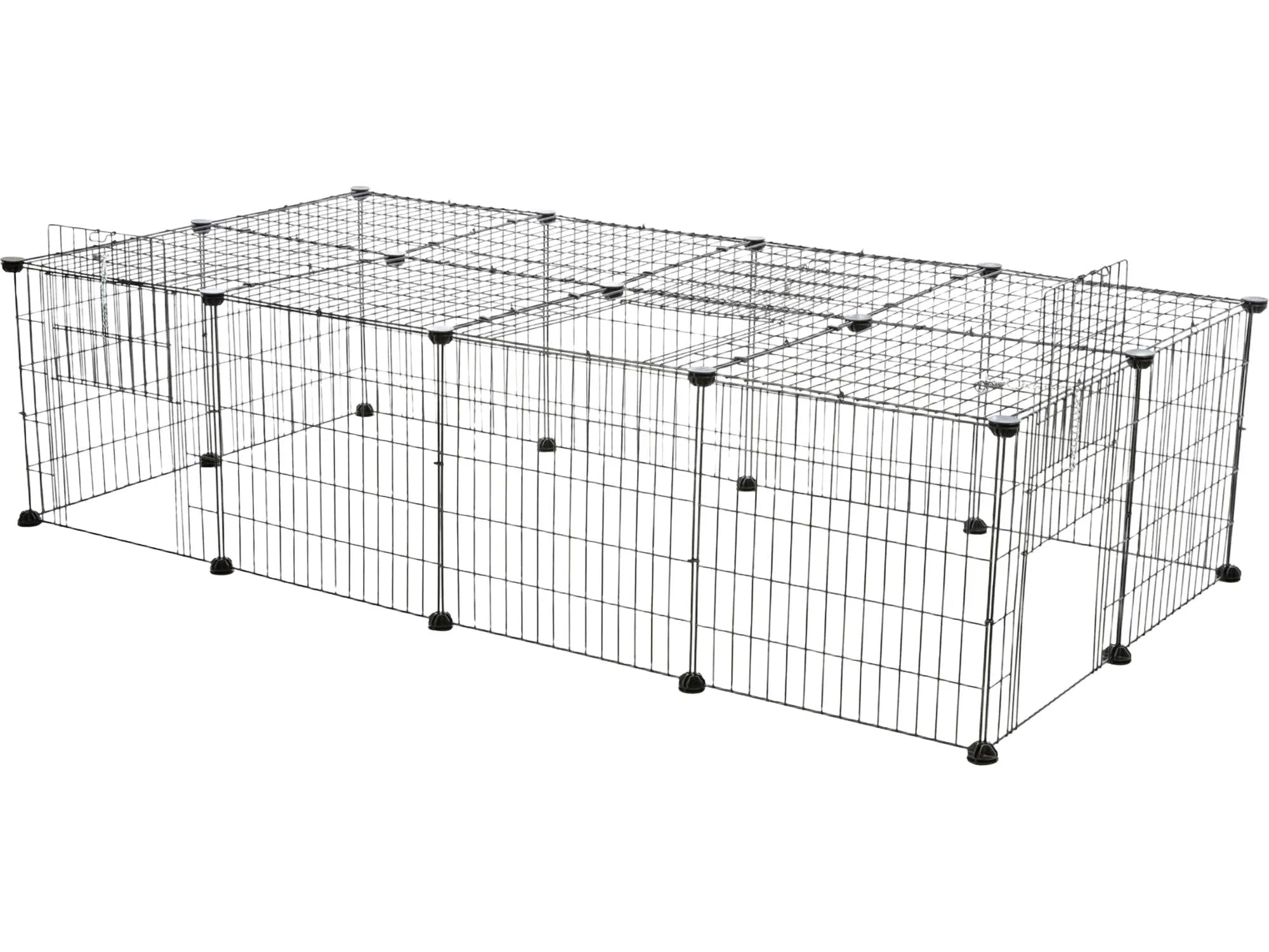 Svart metall luftegård for kanin/marsvin med tak, 152x38x72 cm, med dør for tilkobling til bur.
