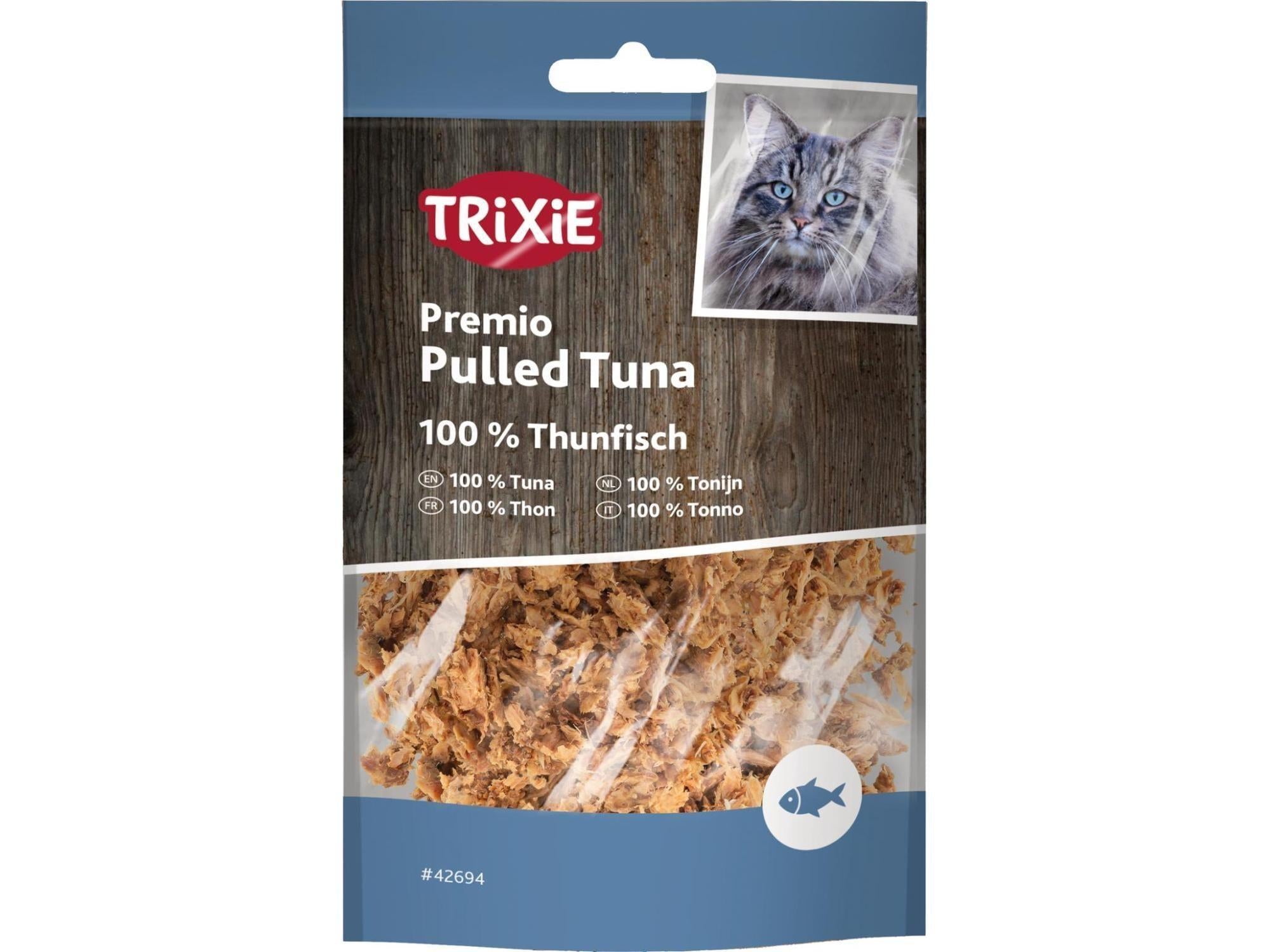 Trixie Premio Pulled Tuna kattegodbiter i en brun og gjennomsiktig pose med bilde av en katt.