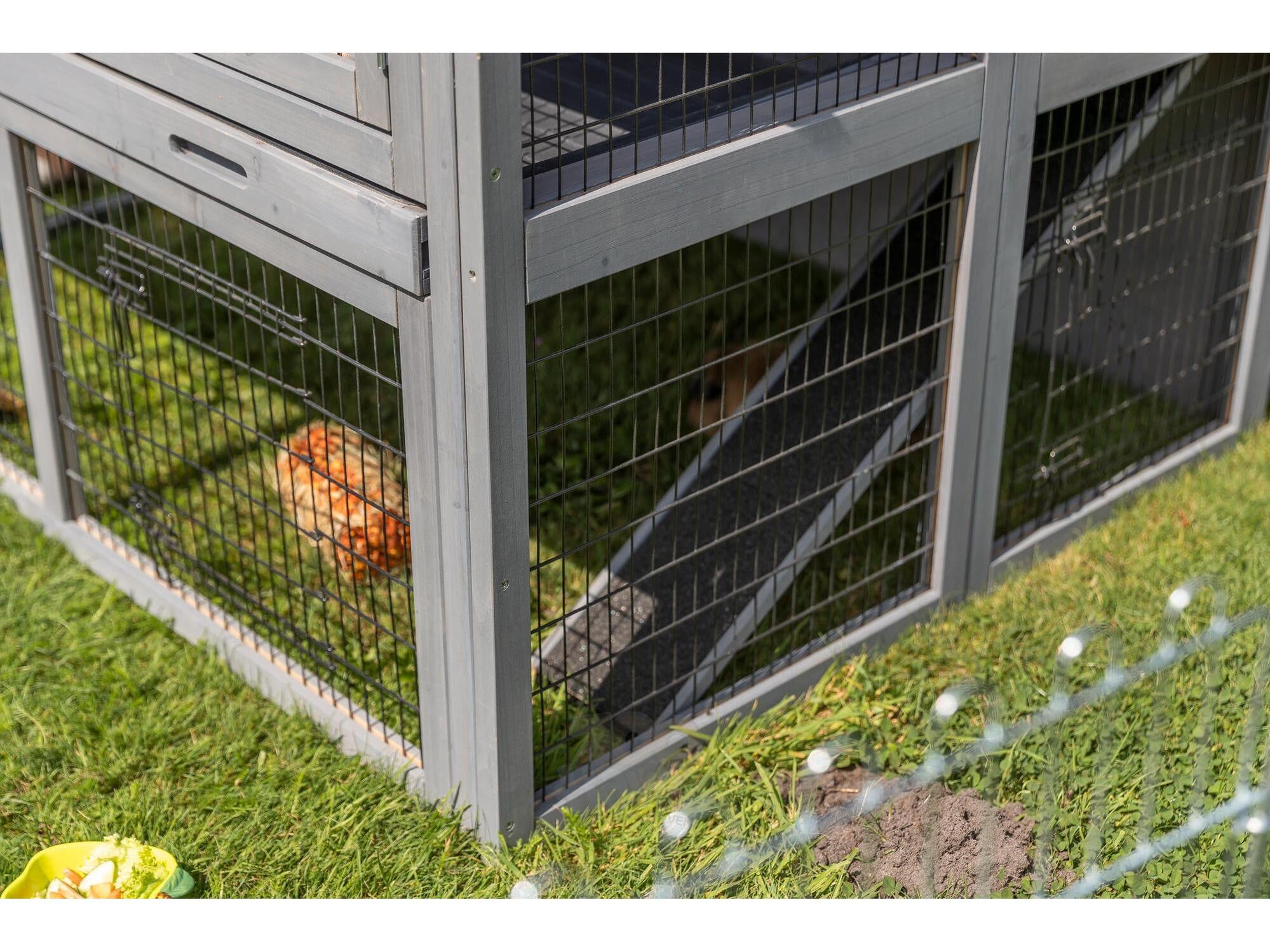 Trixie Small Animal Hutch XL with Enclosure 135x115x112cm