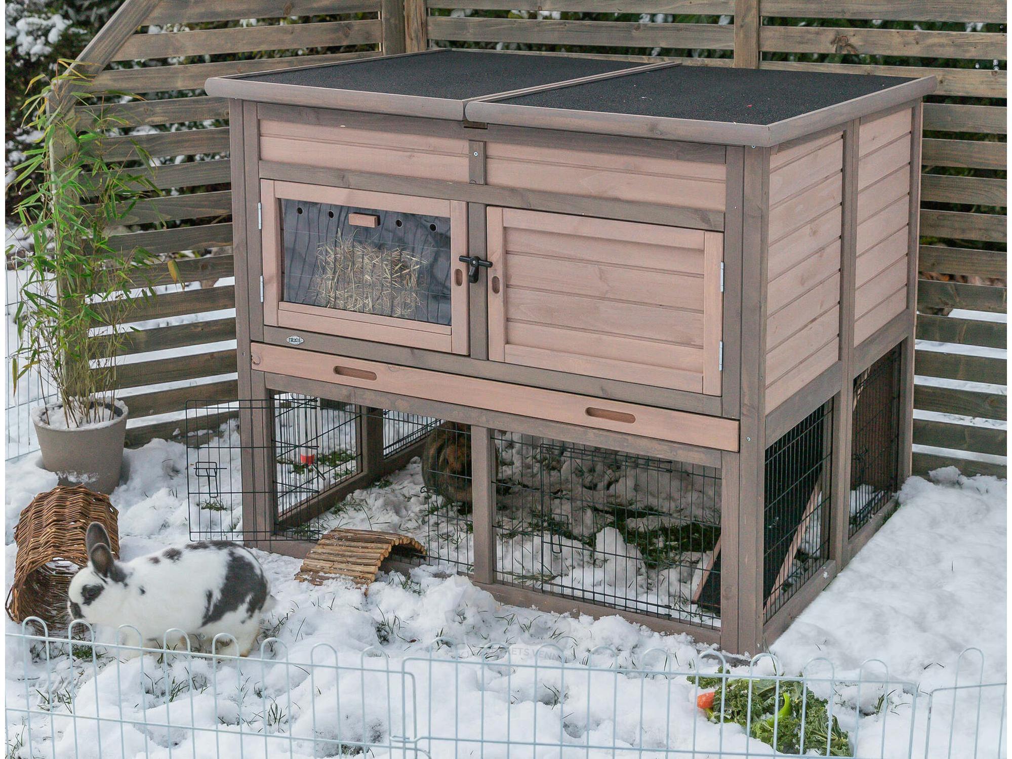 Trixie Small Animal Hutch XL with Insulation 120 x 98 x 94 cm