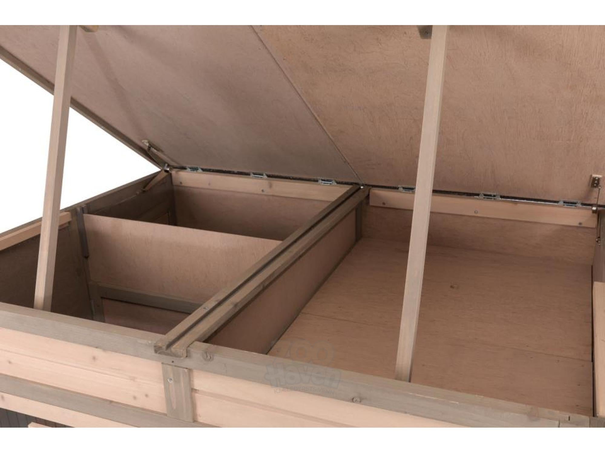Trixie Small Animal Hutch XL with Insulation 120 x 98 x 94 cm
