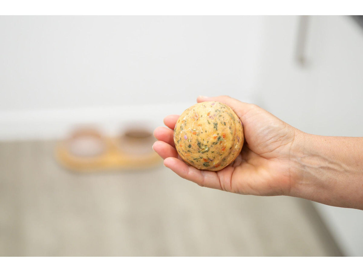 Trixie Surprise Ball med kyllingbryst og ris 100 g