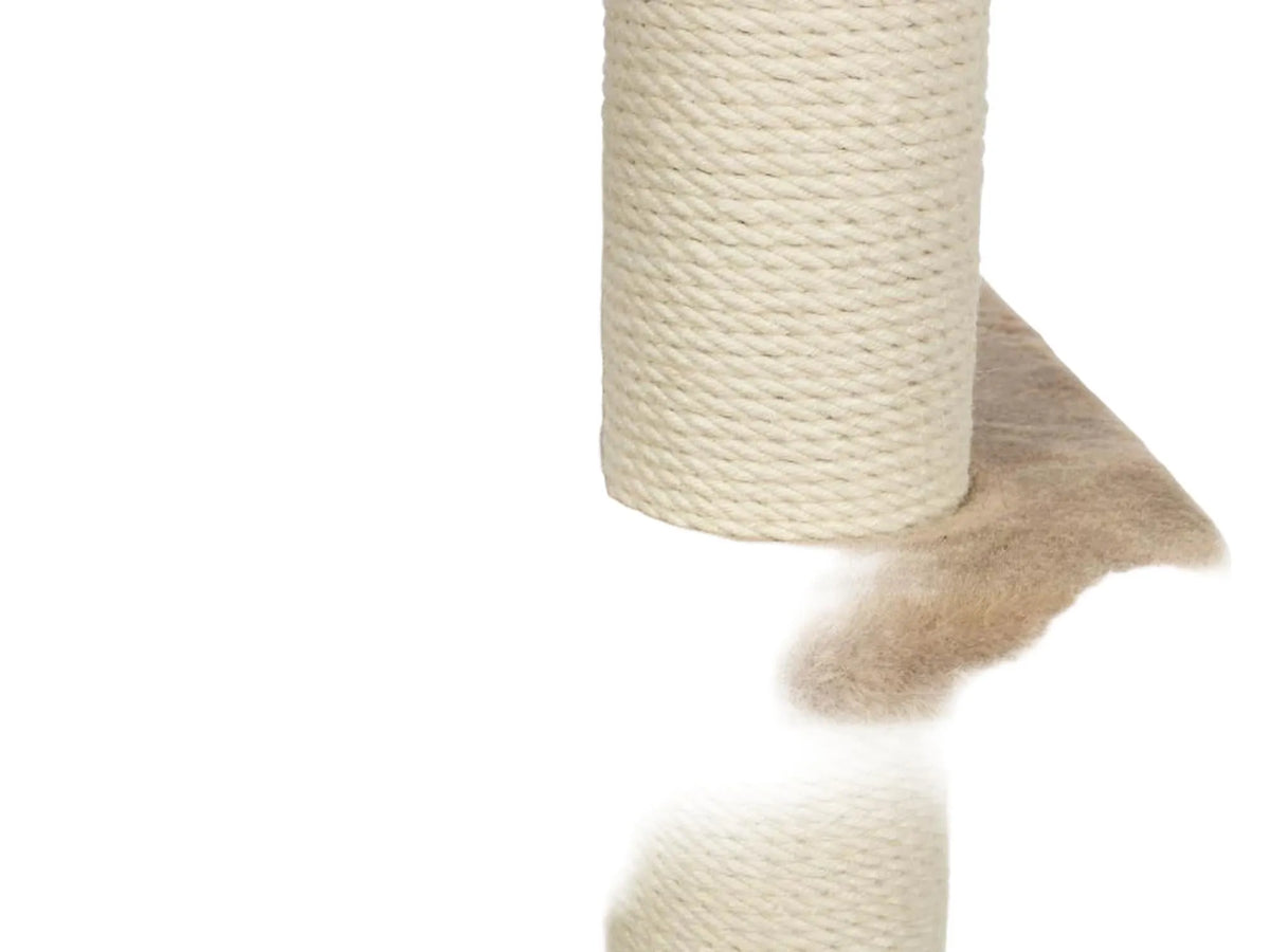 Trixie XXL Brunna kattetre i brun plysj med sisalkledde klorestolper og en hule.