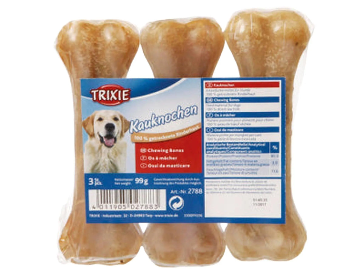 Tre pressede, naturlige råhud tyggebein fra Trixie i blisterpakning.