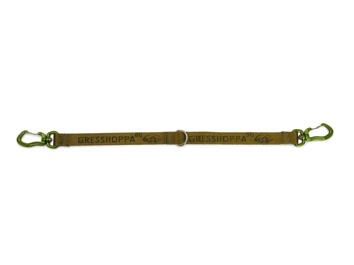 Verdal Multi hanefot 20mm x 20cm i oliven med karabinkrok og D-ring