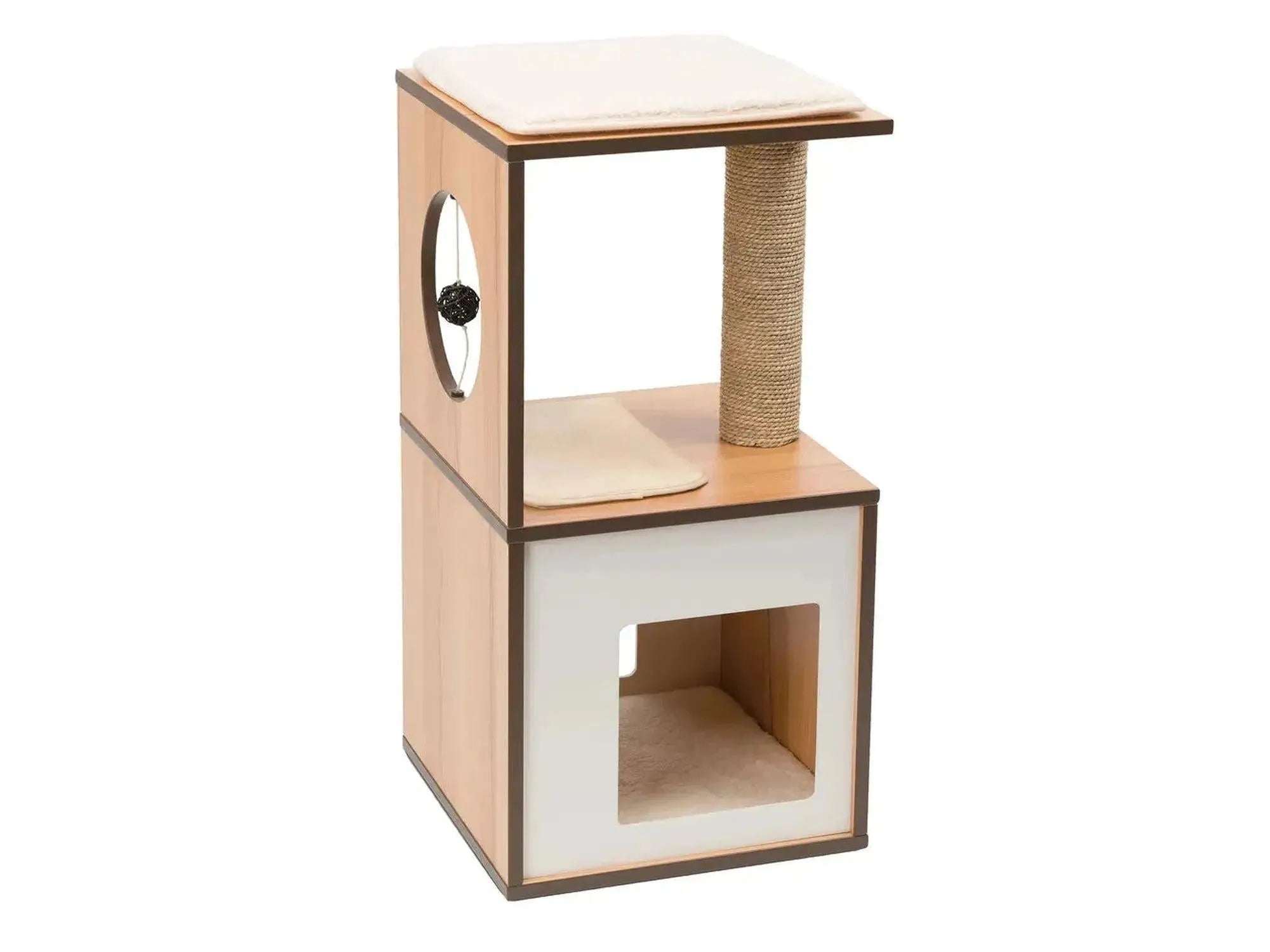 Vesper V-Box Small Walnut kattemøbel med hule, klorestolpe i sjøgress og myke, kremfargede puter.