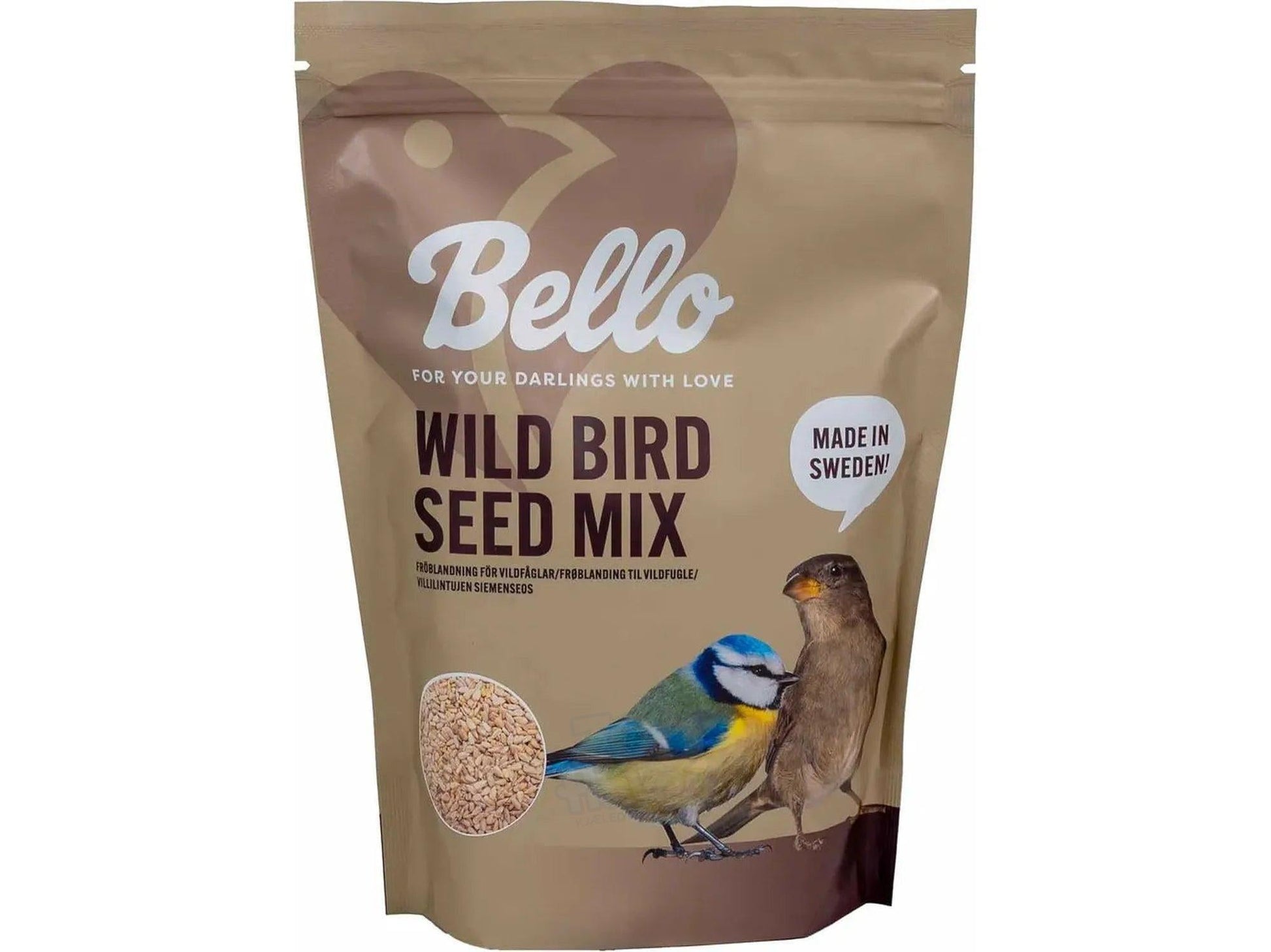 Bello Wild Bird Seed Mix i en brun pose med to fugler og skrellede solsikkefrø.