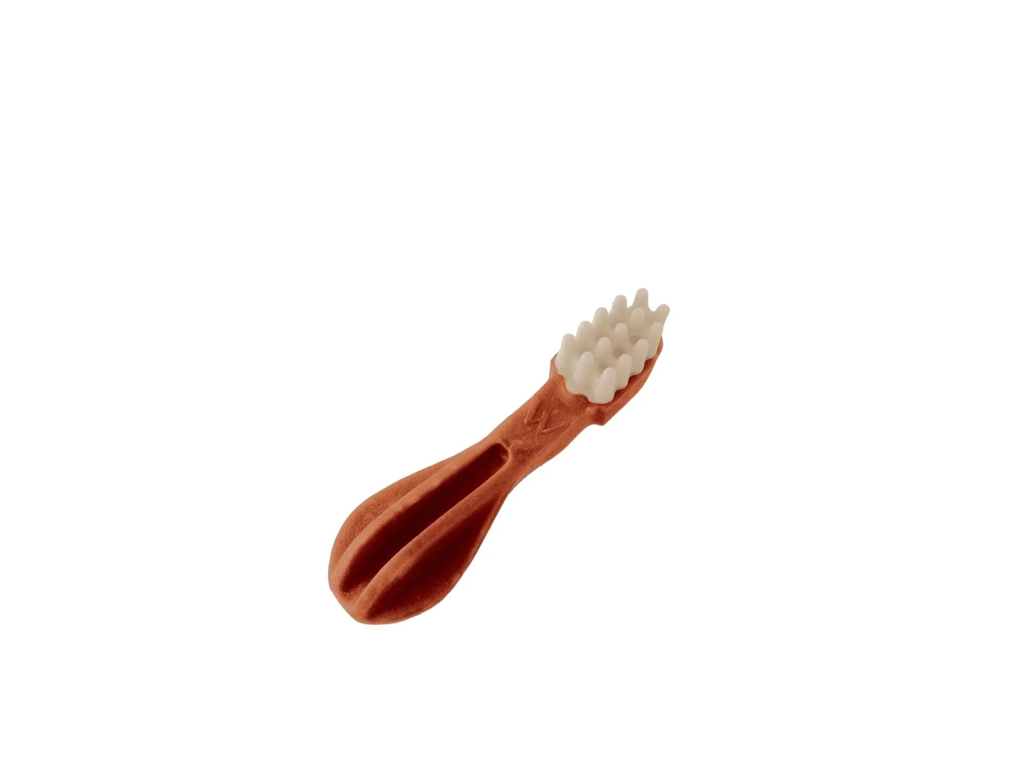 Whimzees Toothbrush dental chew i brun og hvit, med tekstur for plakkreduksjon og frisk pust.