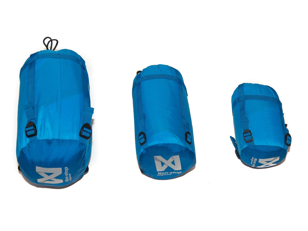 Non-stop dogwear Ly sleeping bag sovepose – Blå