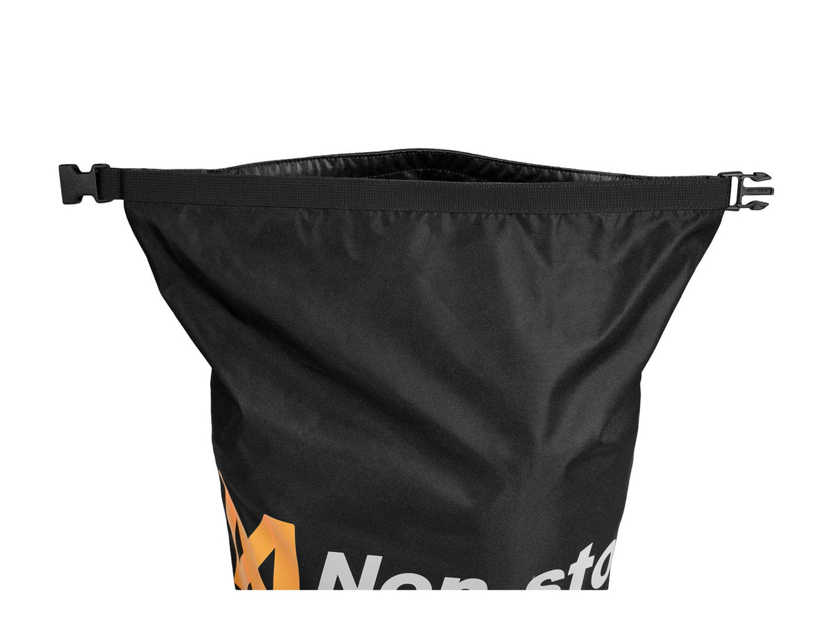 Non-stop dogwear Musher depot bag 40 liter – Svart