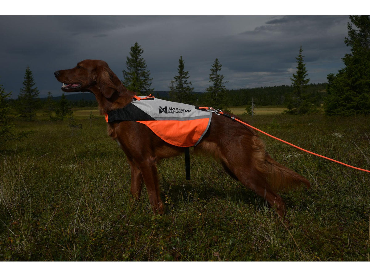 Non-stop dogwear Protector cover 2.0 synlighetsdekken – Hvit/svart/oransje